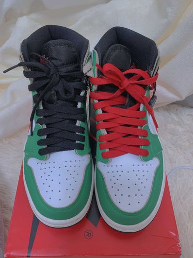 Nike Women's Air Jordan 1 High OG "Lucky Green/White-Sail-Black"