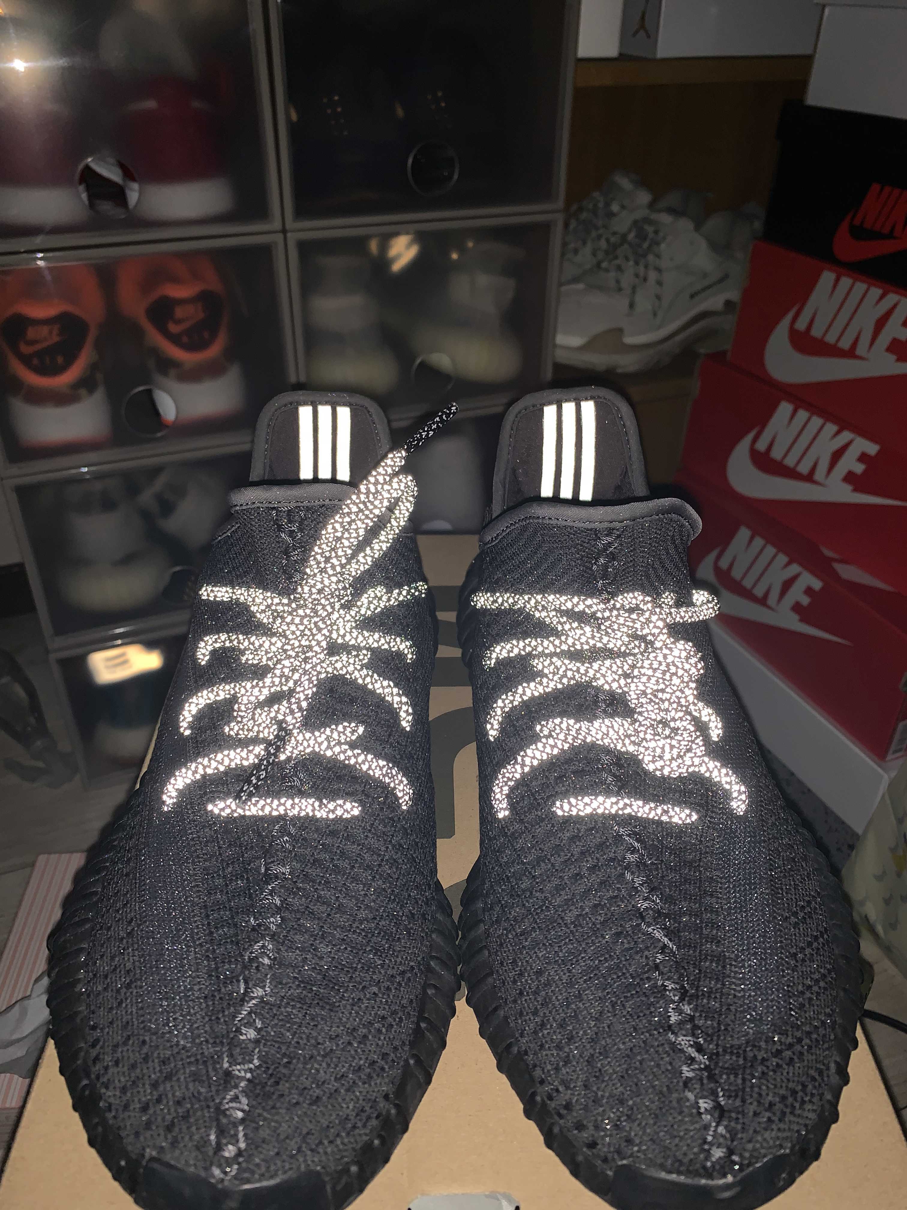 adidas YEEZY Boost 350 V2 "Black"