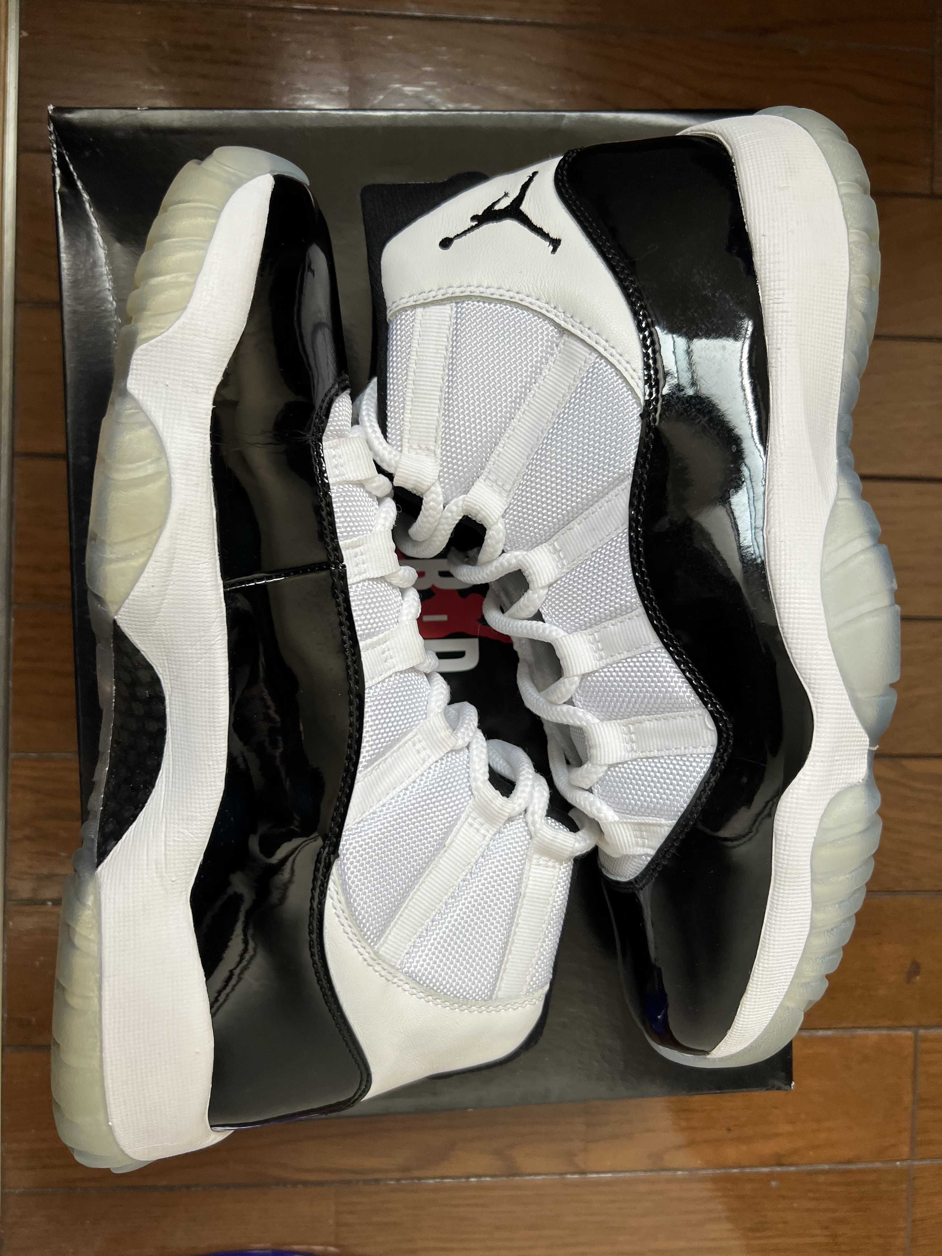 Nike Air Jordan 11 Retro "Concord" (2018)