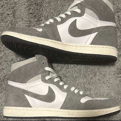 Nike Air Jordan 1 Retro High OG "Black and Smoke Grey"