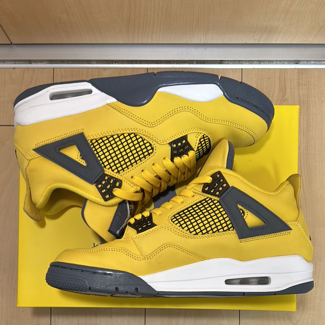 Nike Air Jordan 4 "Tour Yellow"