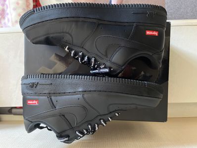 Supreme × Nike Air Force 1 Low "Black"