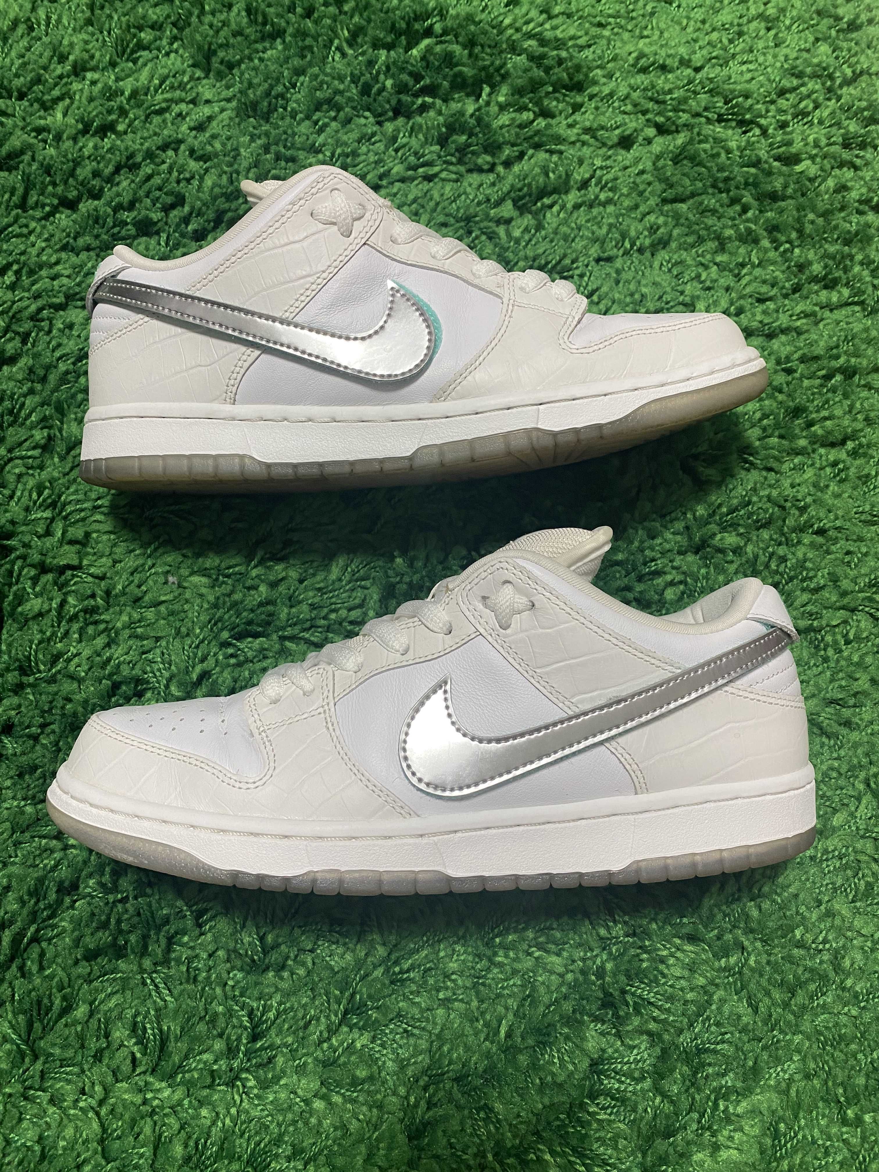 Diamond Supply Co. × Nike SB Dunk Low Pro "White"