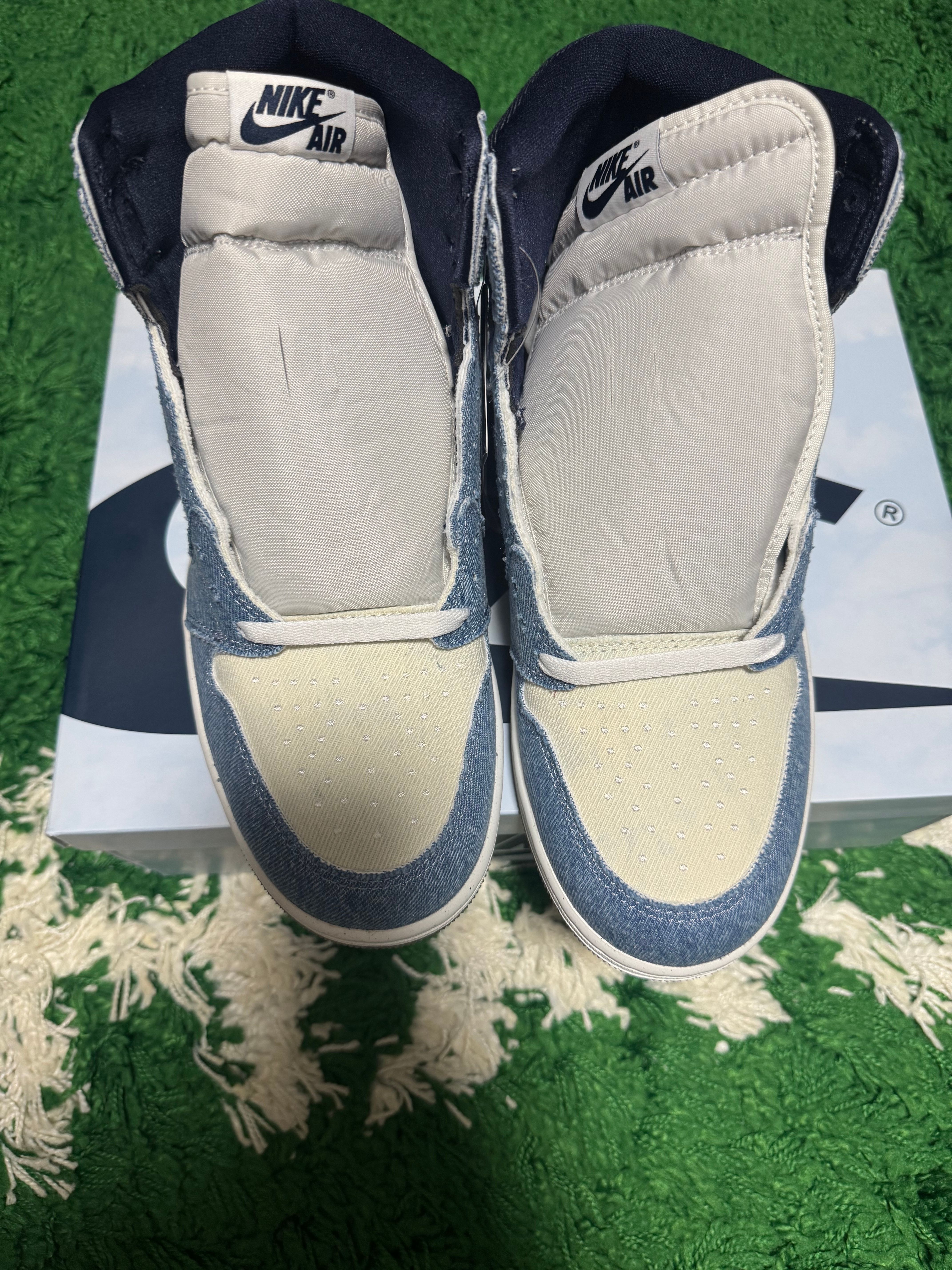 Nike Air Jordan 1 Retro High OG "Denim"