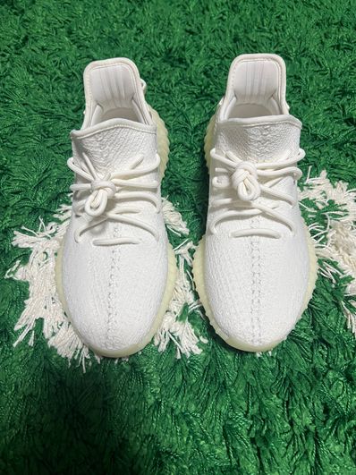 adidas YEEZY Boost 350 V2 "Cream White"