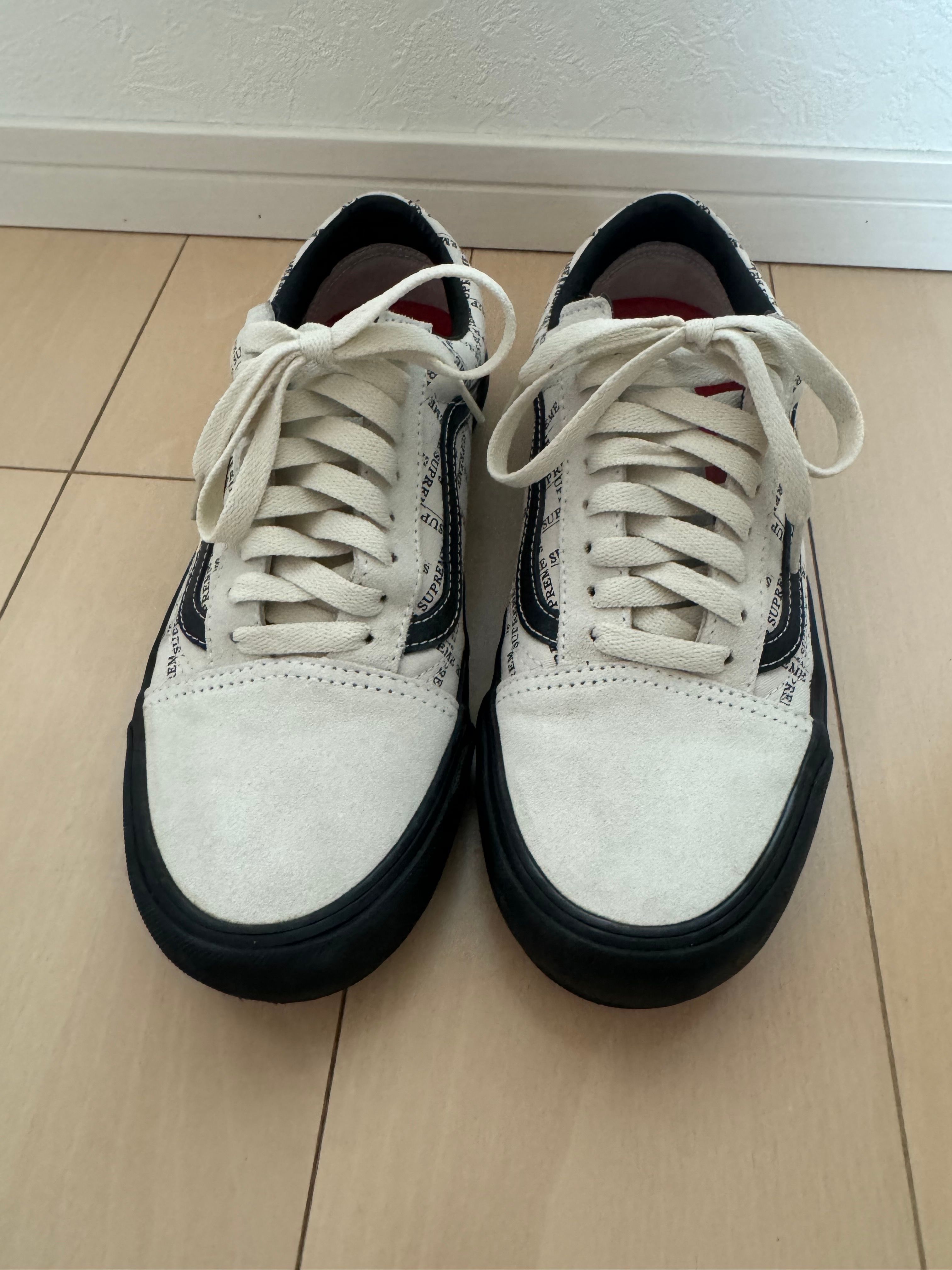 Supreme × Vans Old Skool "White"