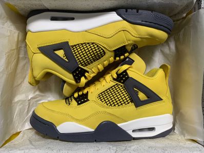 Nike Air Jordan 4 "Tour Yellow"