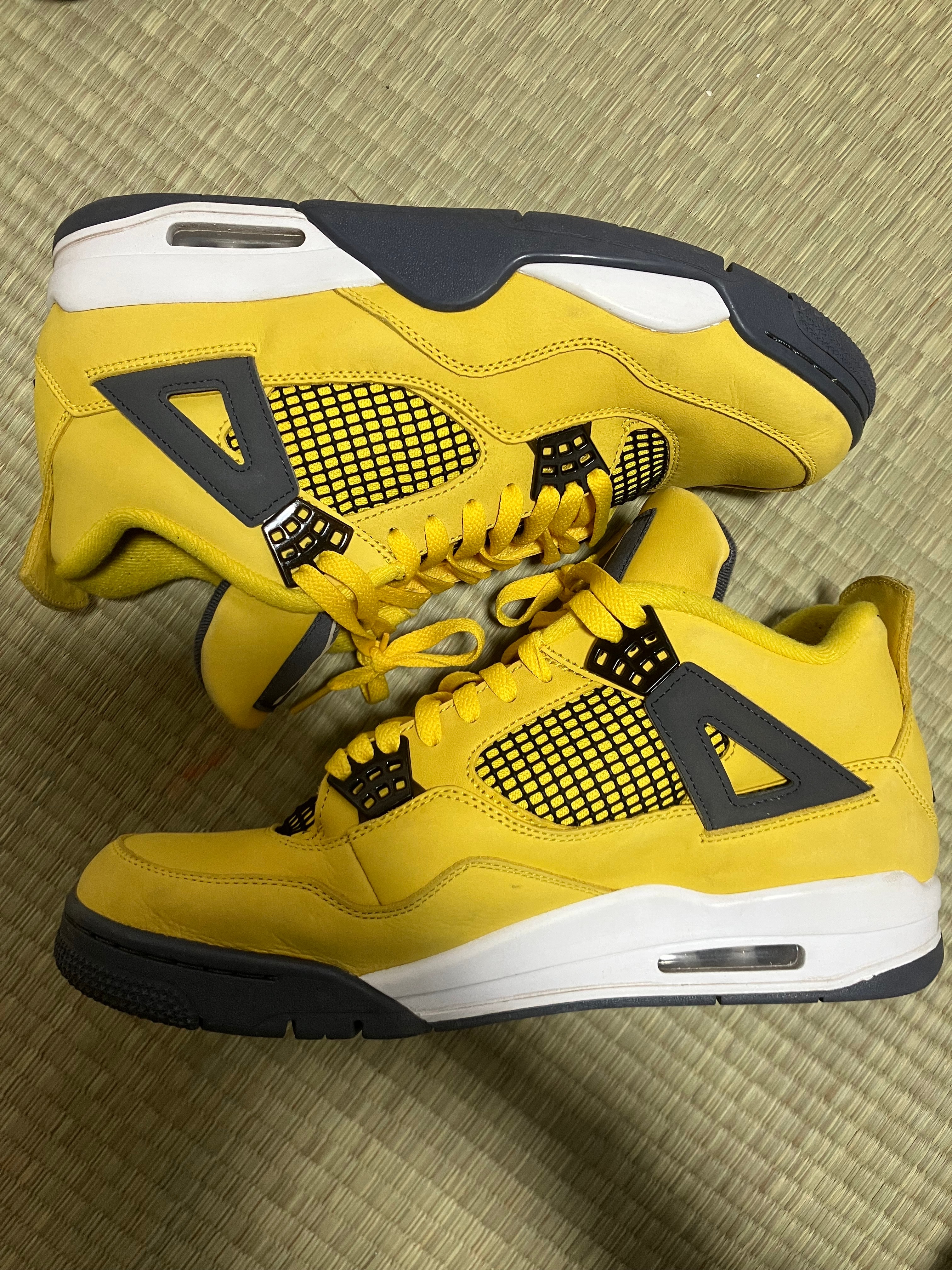 Nike Air Jordan 4 "Tour Yellow"