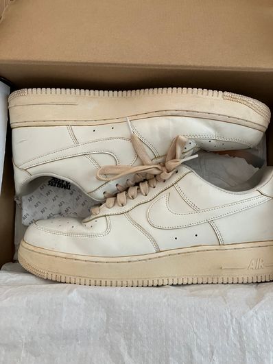 Nike Air Force 1 Low '07 LV8 "Made You Look"