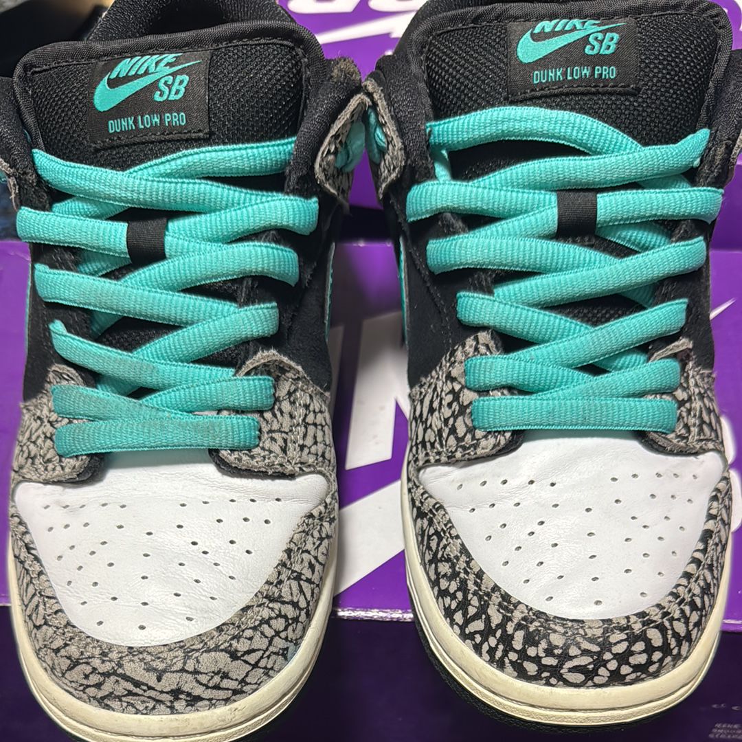 Nike SB Dunk Low "Elephant/Safari"