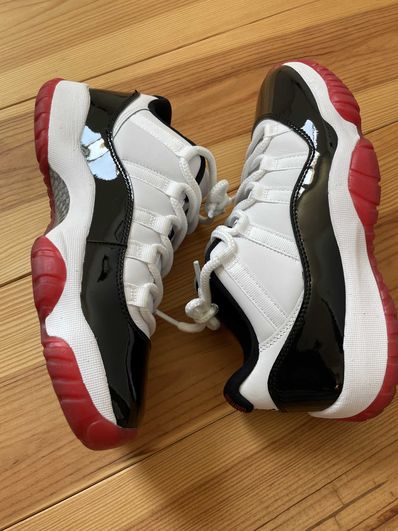 Nike Air Jordan 11 Low "Gym Red"
