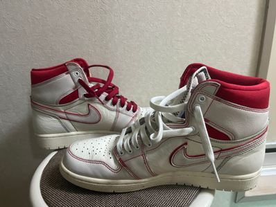 Nike Air Jordan 1 Retro High OG "Sail/University Red"