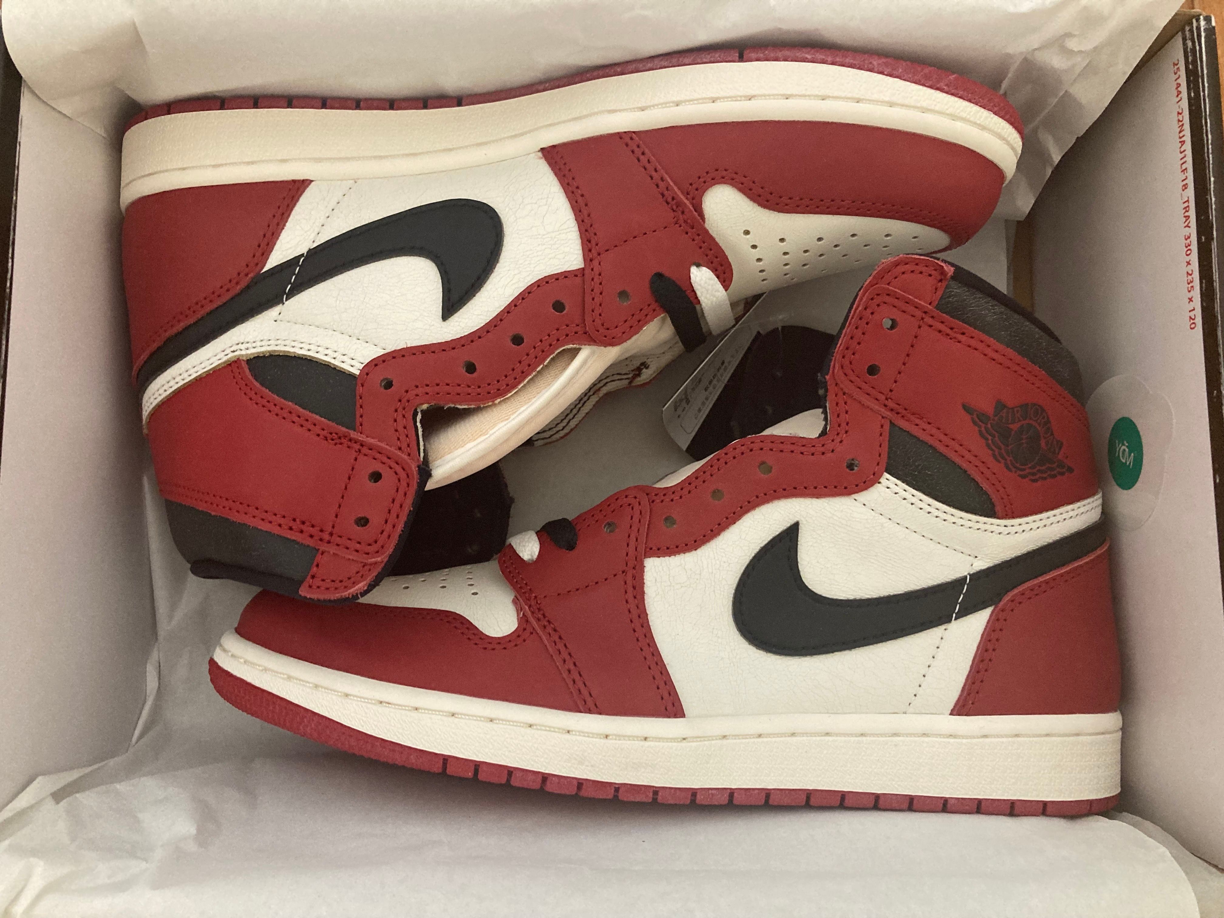 Nike Air Jordan 1 High OG "Lost & Found/Chicago"