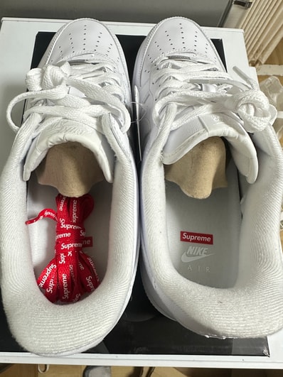 Supreme × Nike Air Force 1 Low "White"