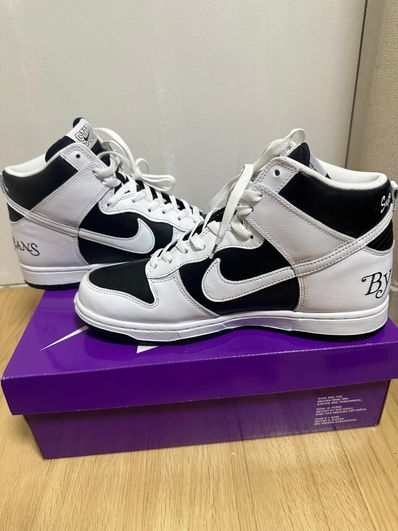 Supreme × Nike SB Dunk High By Any Means "White Black"