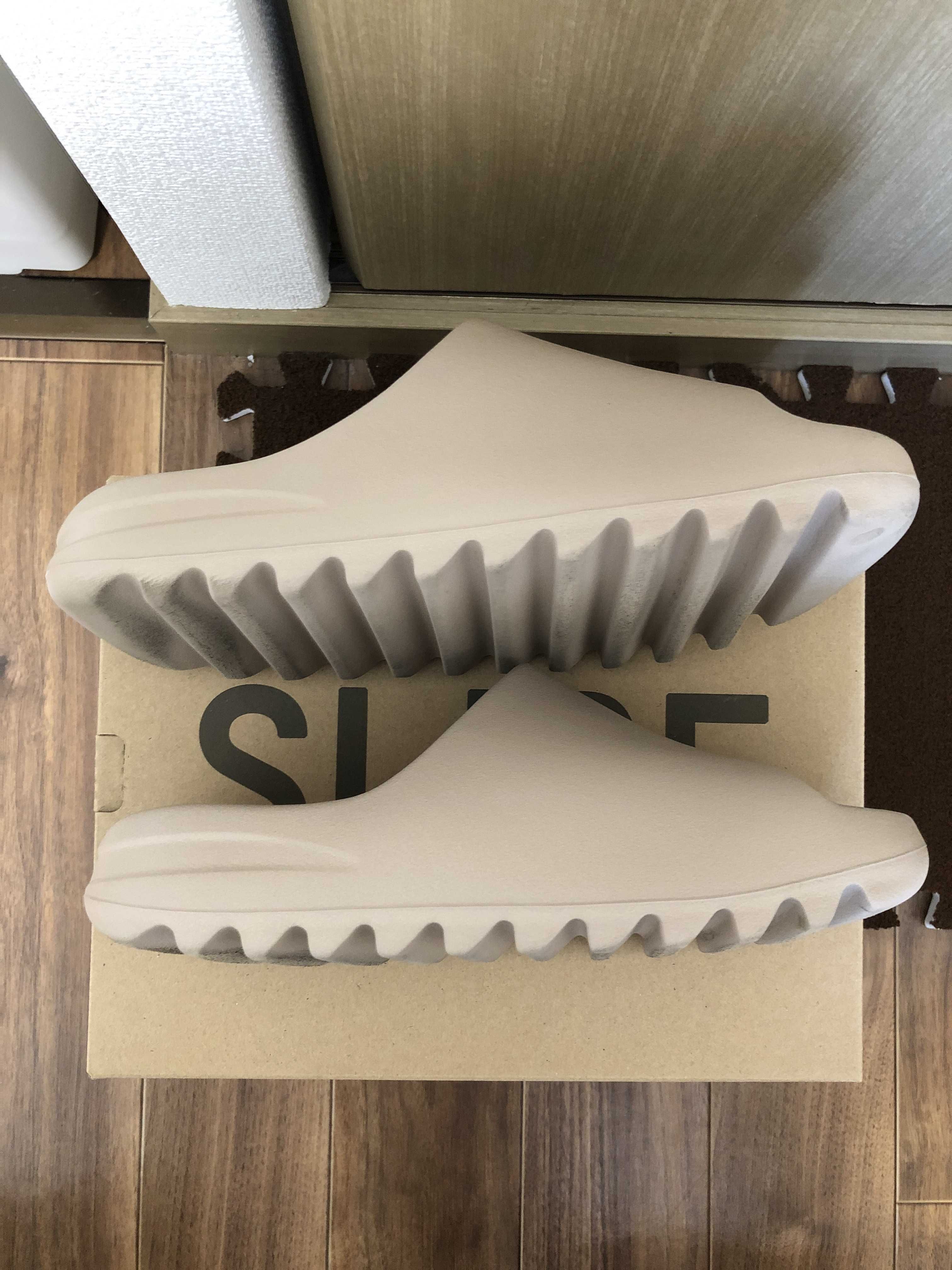 adidas YEEZY Slide "Pure" (GW1934)