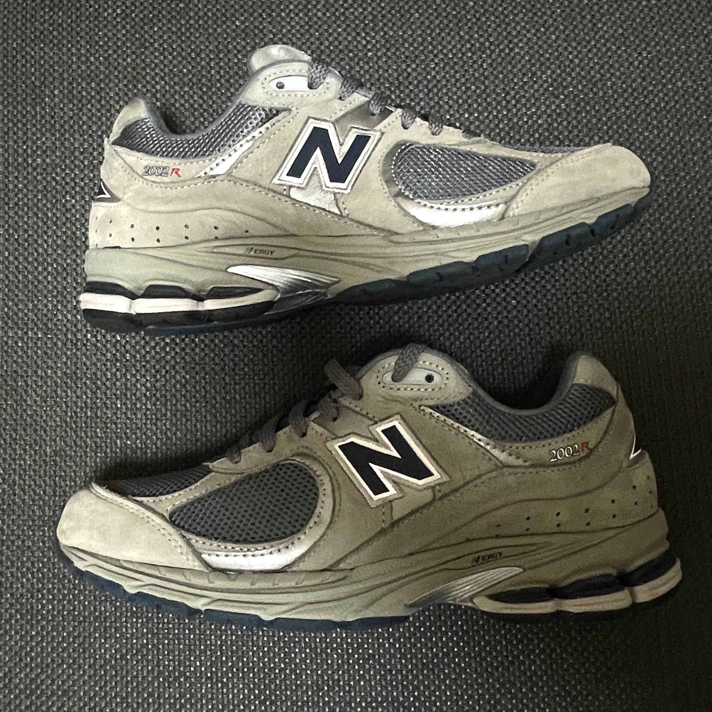 New Balance 2002R "Gray"