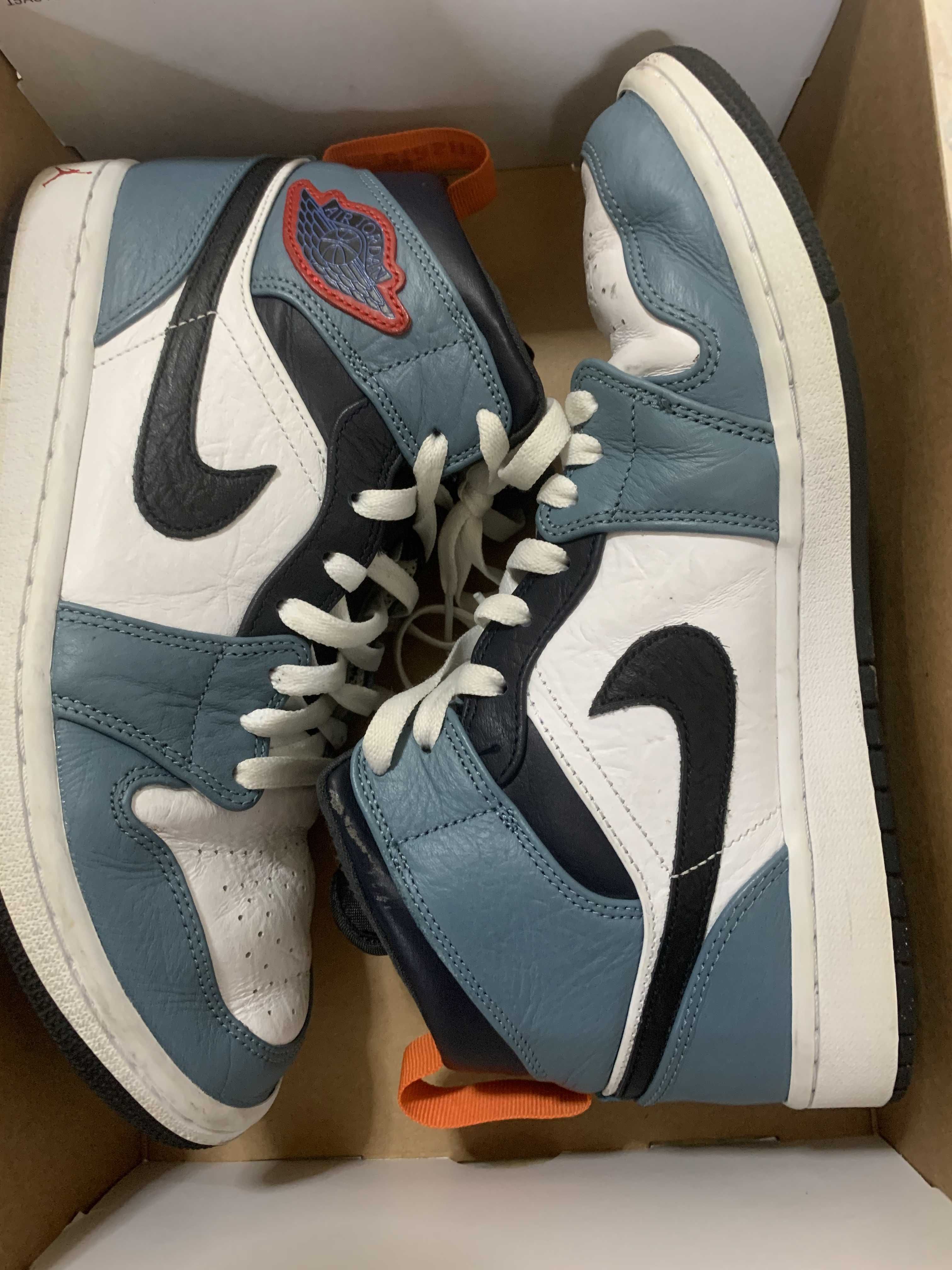 FACETASM × Nike Air Jordan 1 Mid "White/Navy"