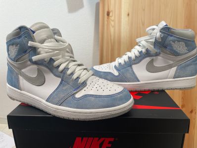 Nike Air Jordan 1 High OG "Hyper Royal"