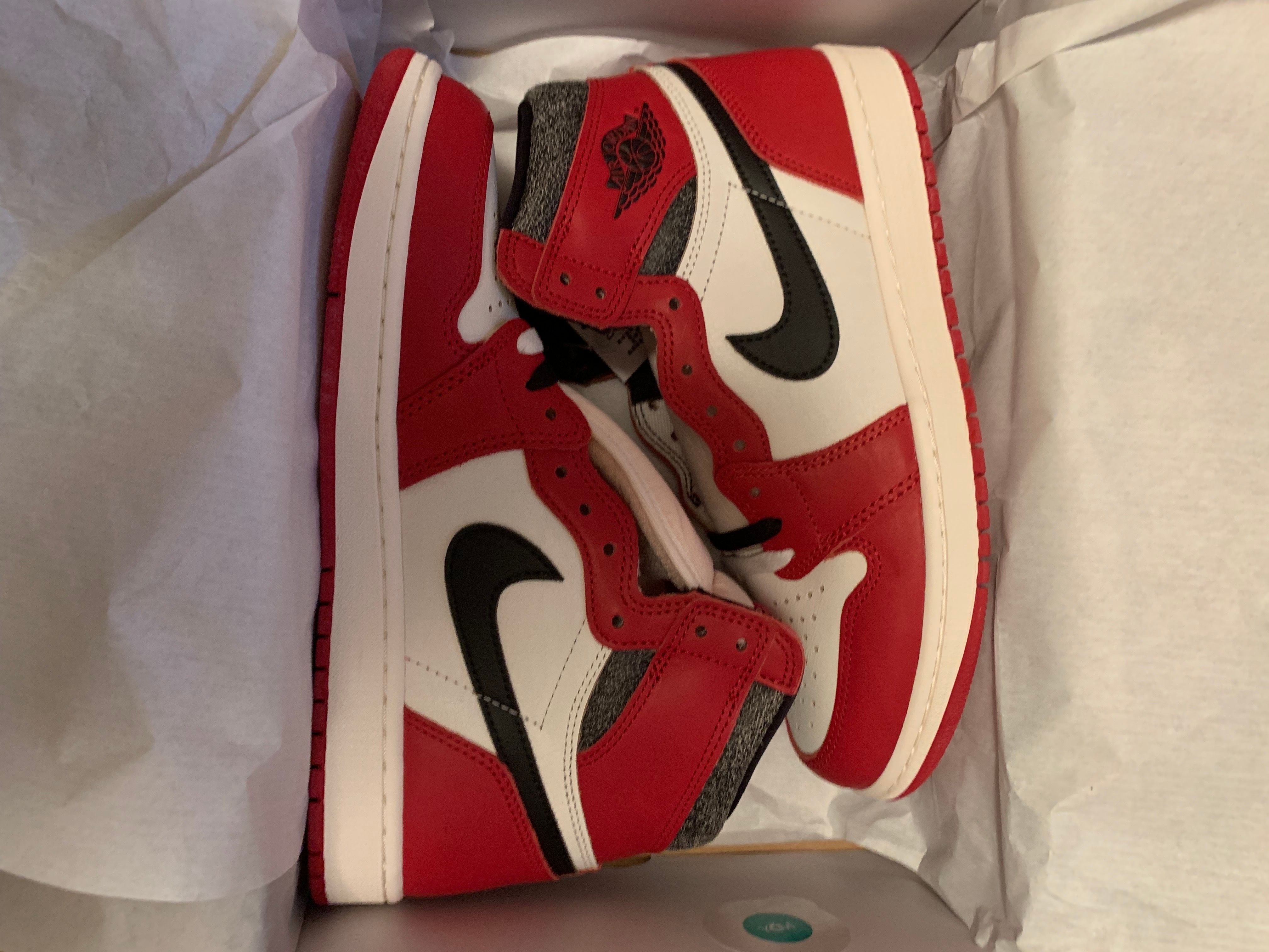 Nike Air Jordan 1 High OG "Lost & Found/Chicago"
