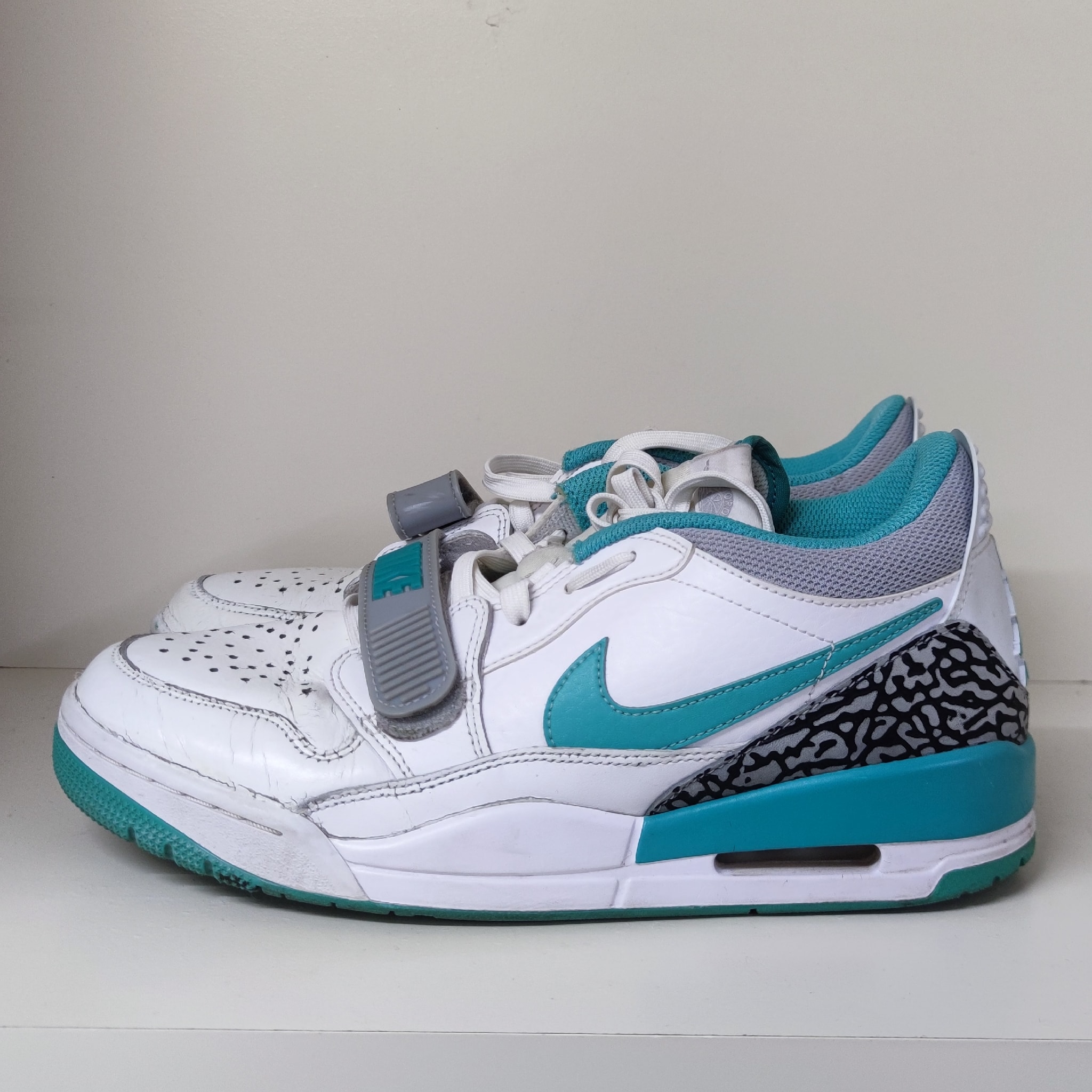 Nike Jordan Legacy 312 Low "White Turquoise"