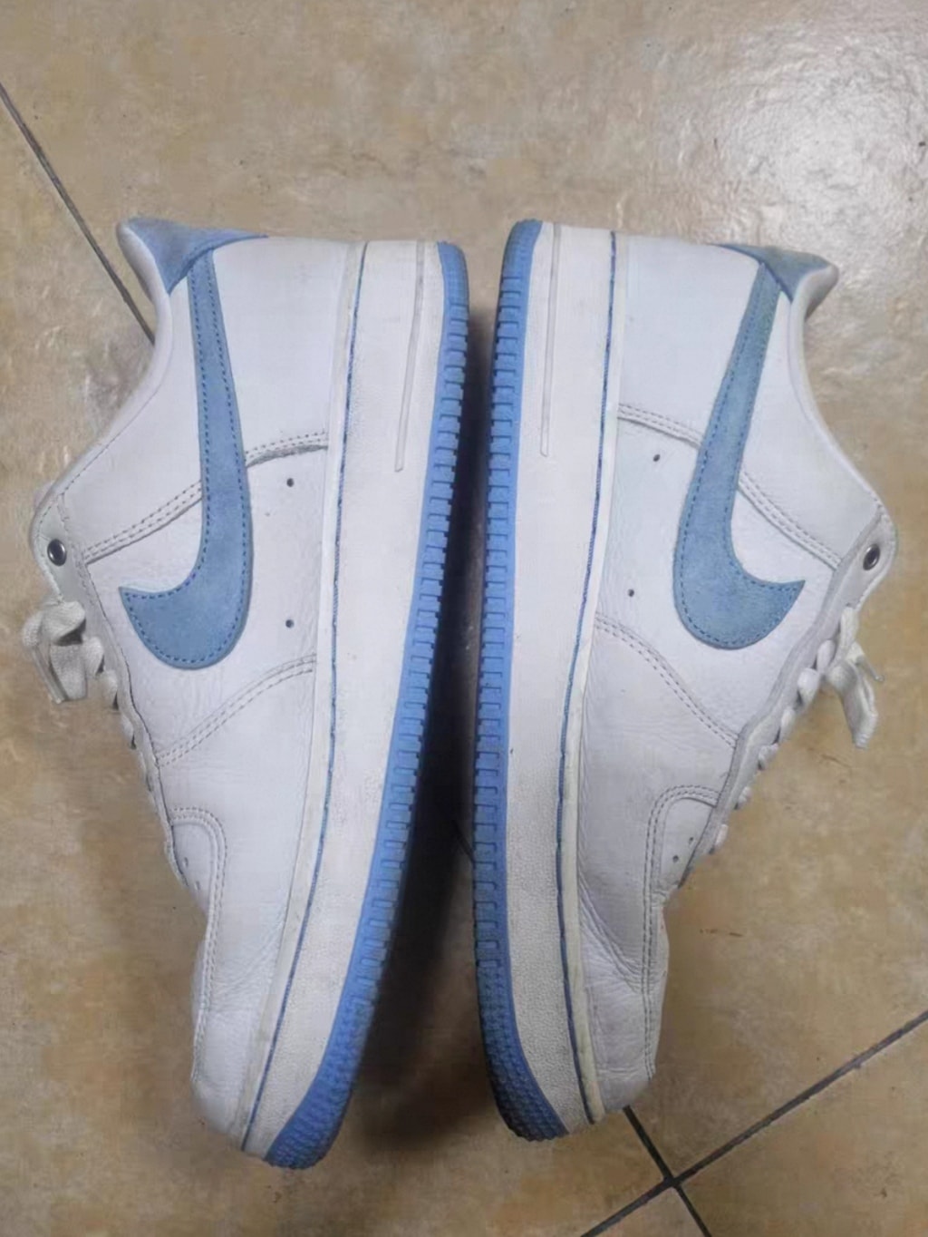 Nike Women's Air Force 1 Low LXX "University Blue"