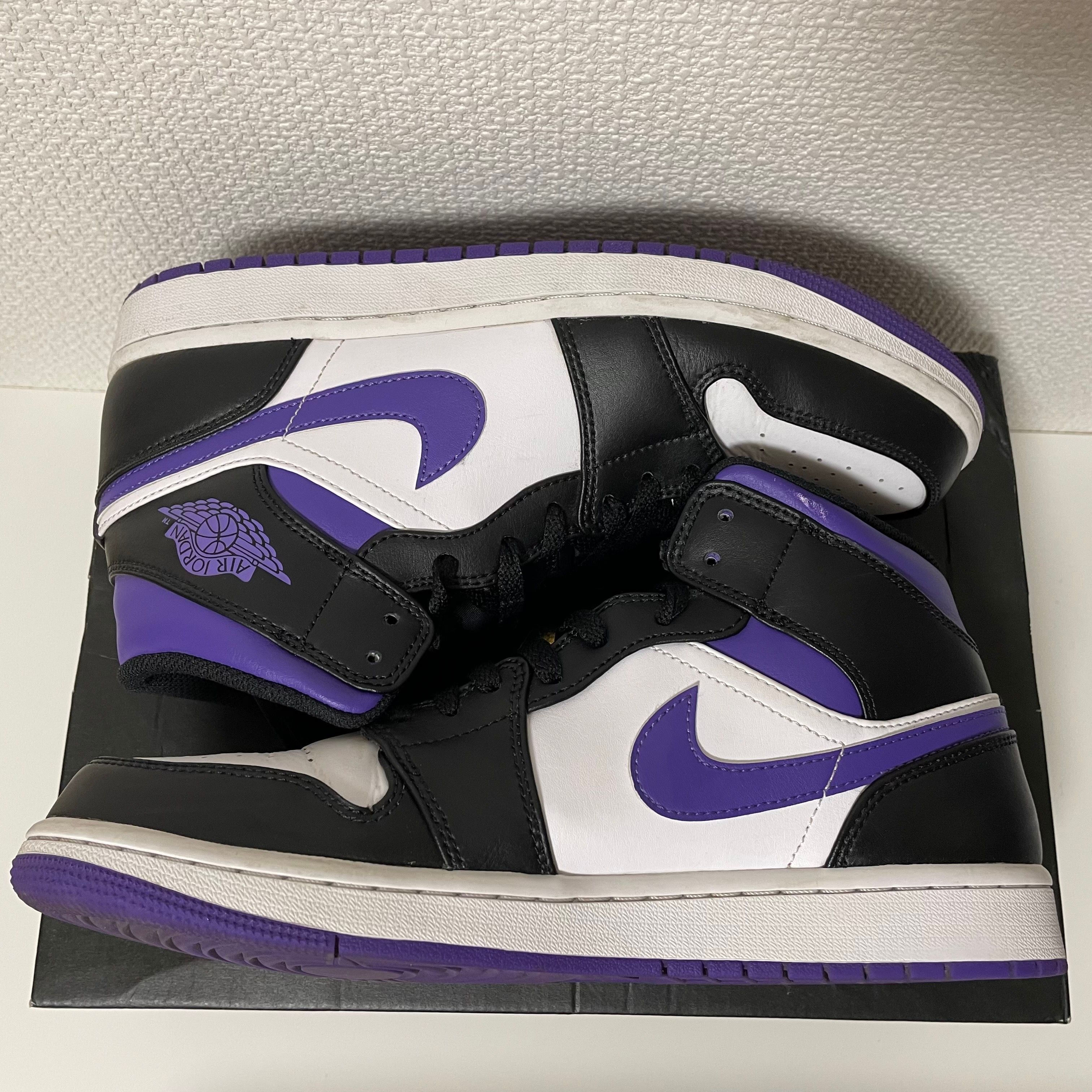 Nike Air Jordan 1 Mid "Black/Court Purple"