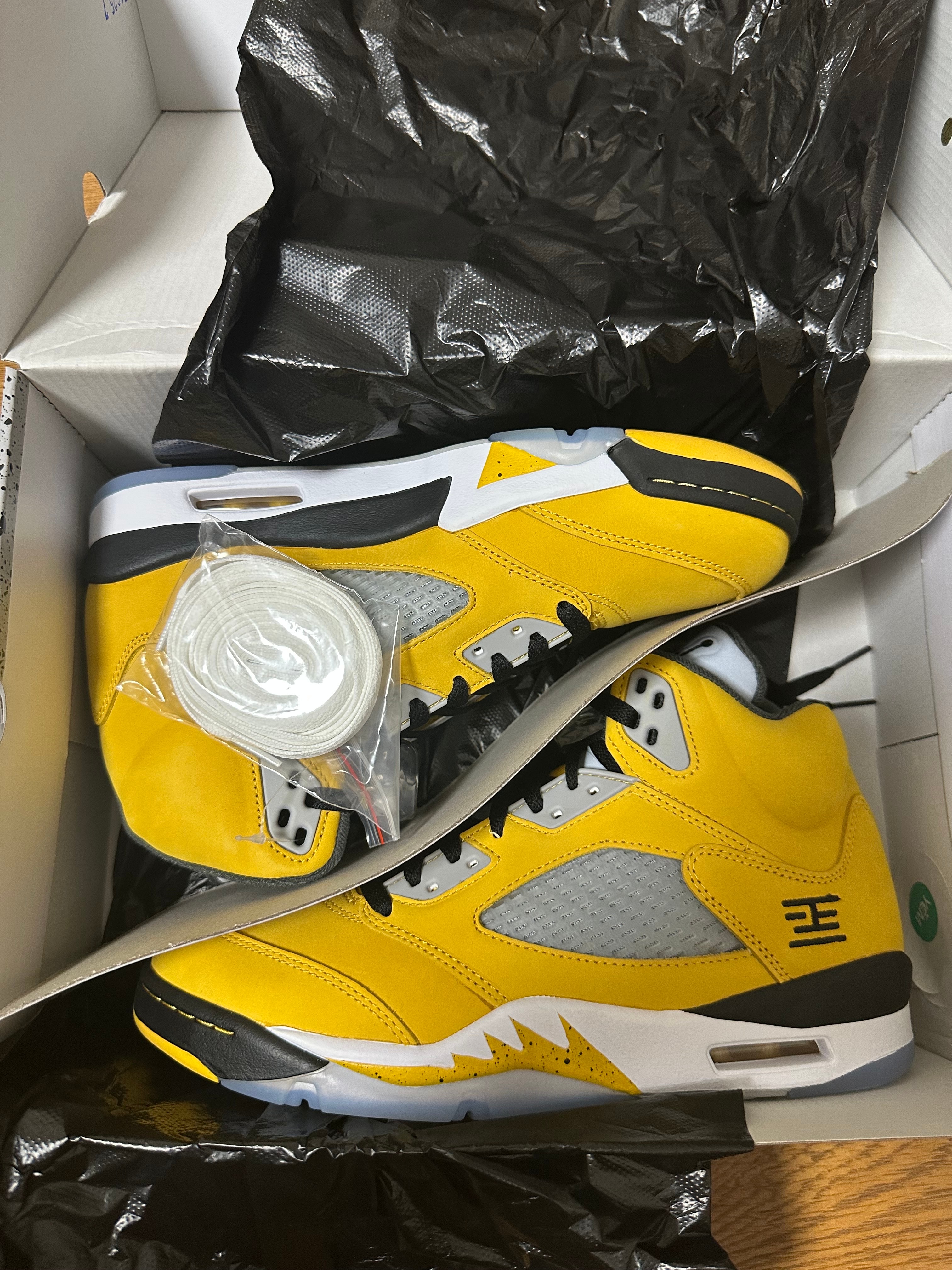 Nike Air Jordan 5 Retro "Tokyo 23" (2025)