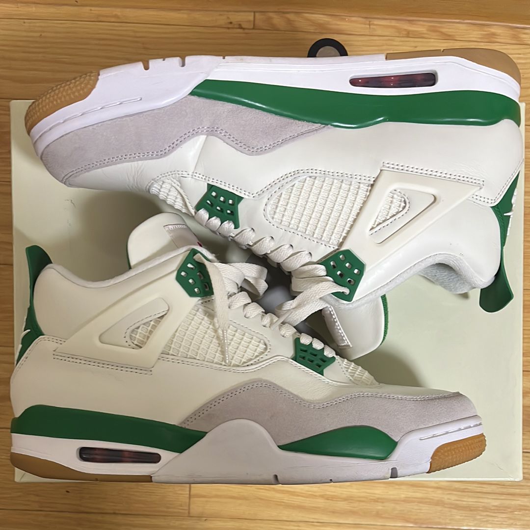 Nike SB × Air Jordan 4 Retro SP "Pine Green"