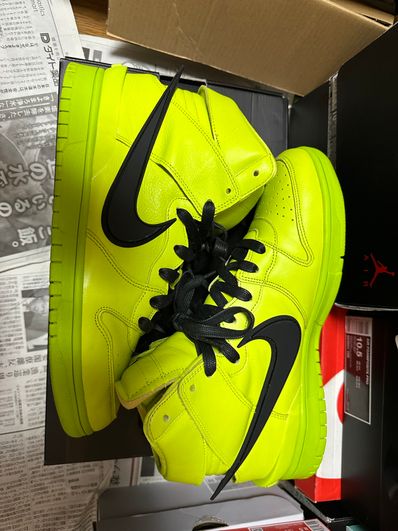 AMBUSH × NIKE DUNK HIGH "FLASH LIME"