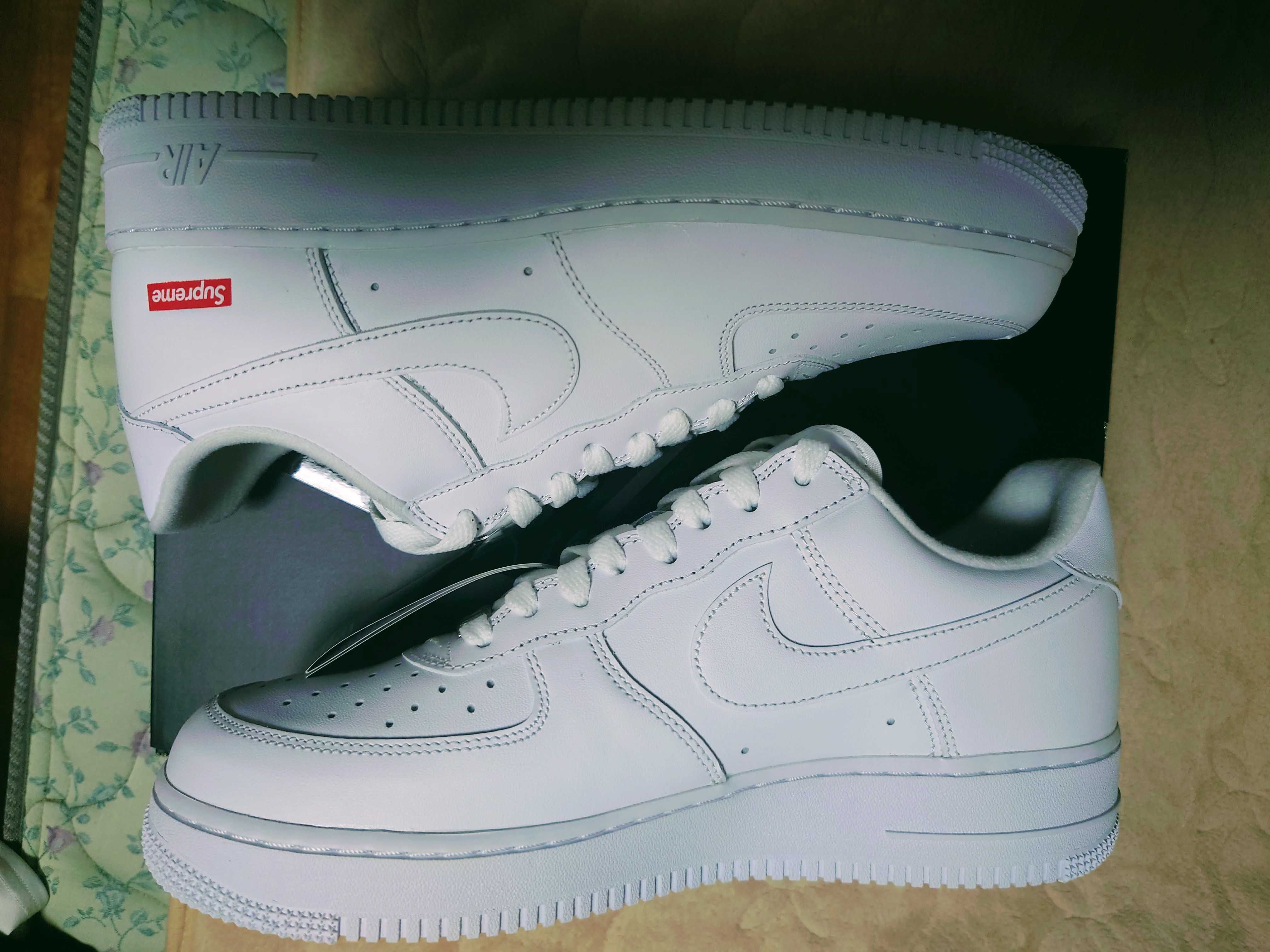 Supreme × Nike Air Force 1 Low "White"