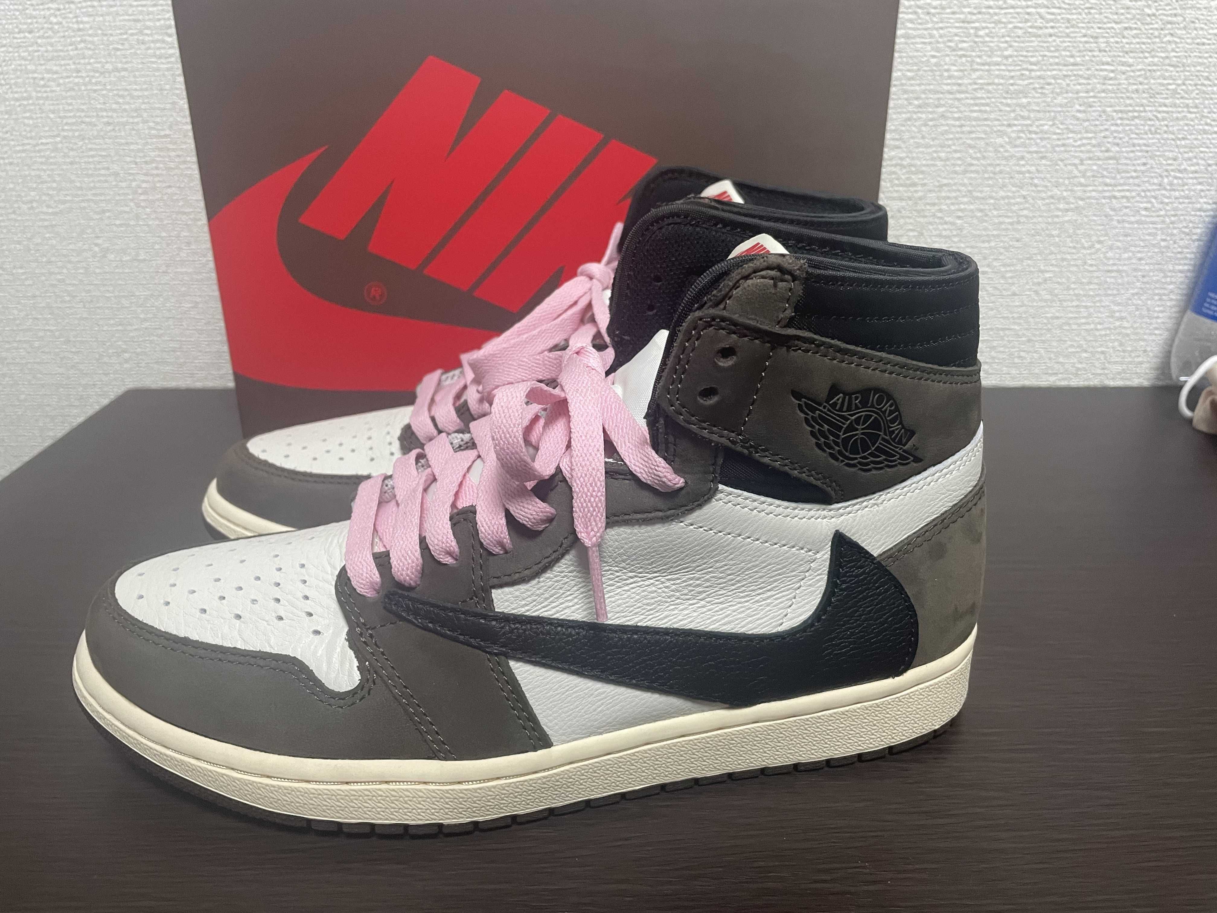 Travis Scott × Nike Air Jordan 1 Retro High OG TS SP "Sail/Dark Mocha"
