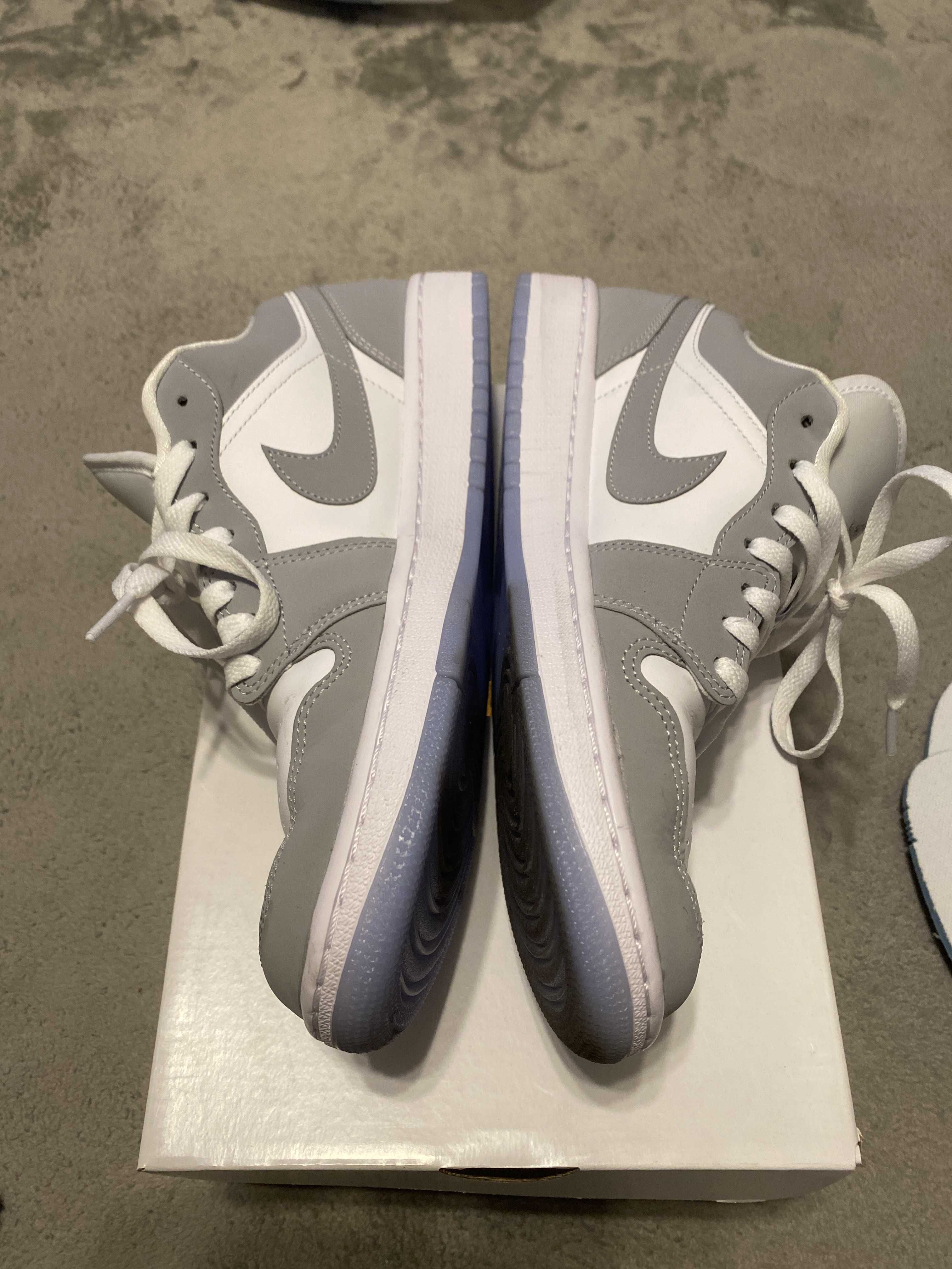 Nike Women's Air Jordan 1 Low "Wolf Grey"