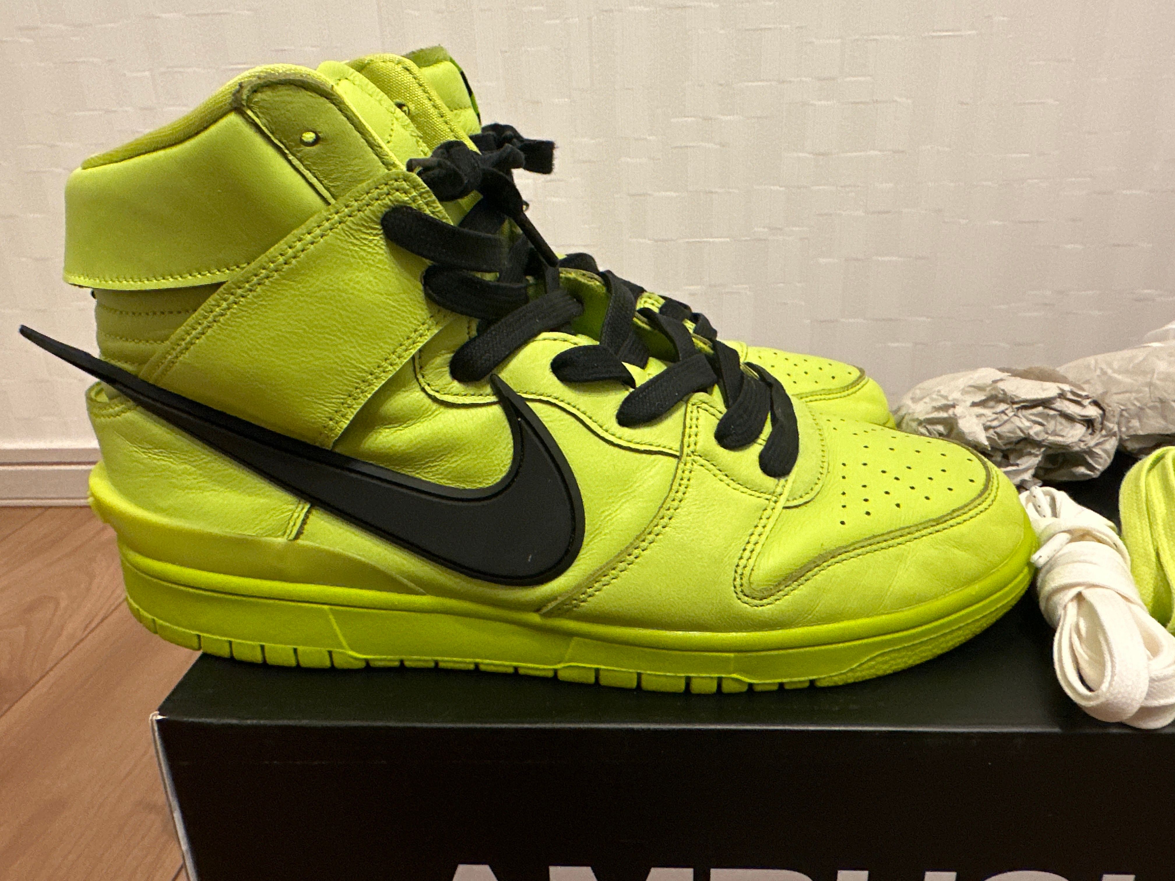 AMBUSH × NIKE DUNK HIGH "FLASH LIME"