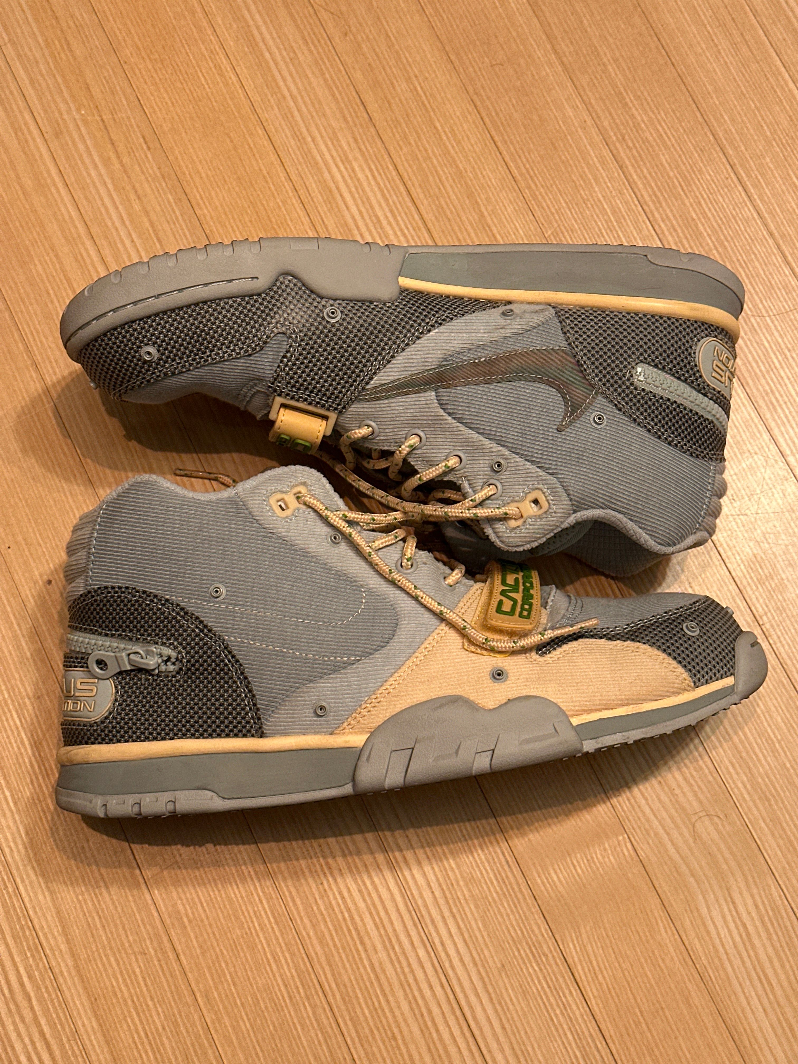 Travis Scott × Nike Air Trainer 1 SP "Grey Haze and Dusty Sage"