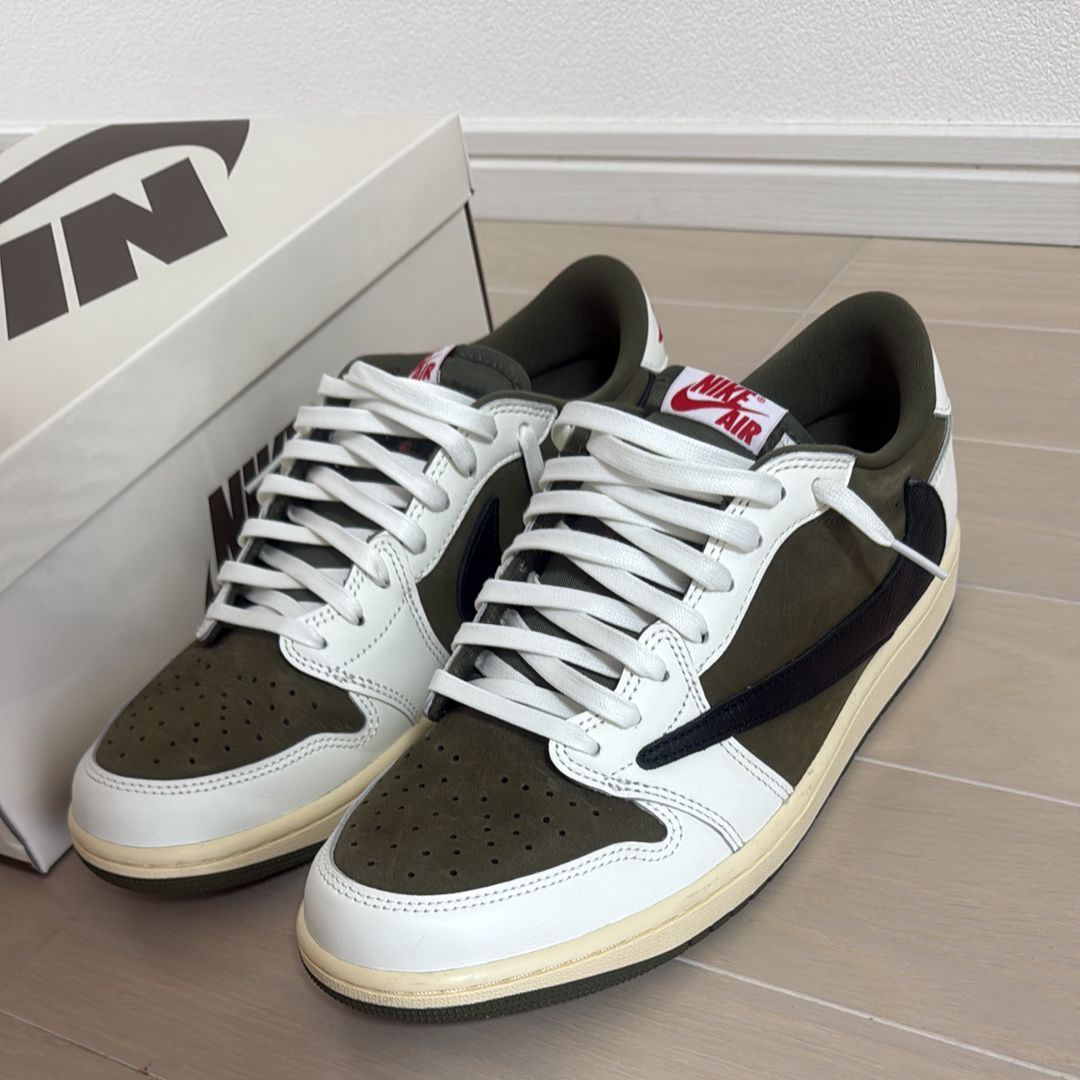 Travis Scott × Nike Air Jordan 1 Low OG SP "Reverse Olive"