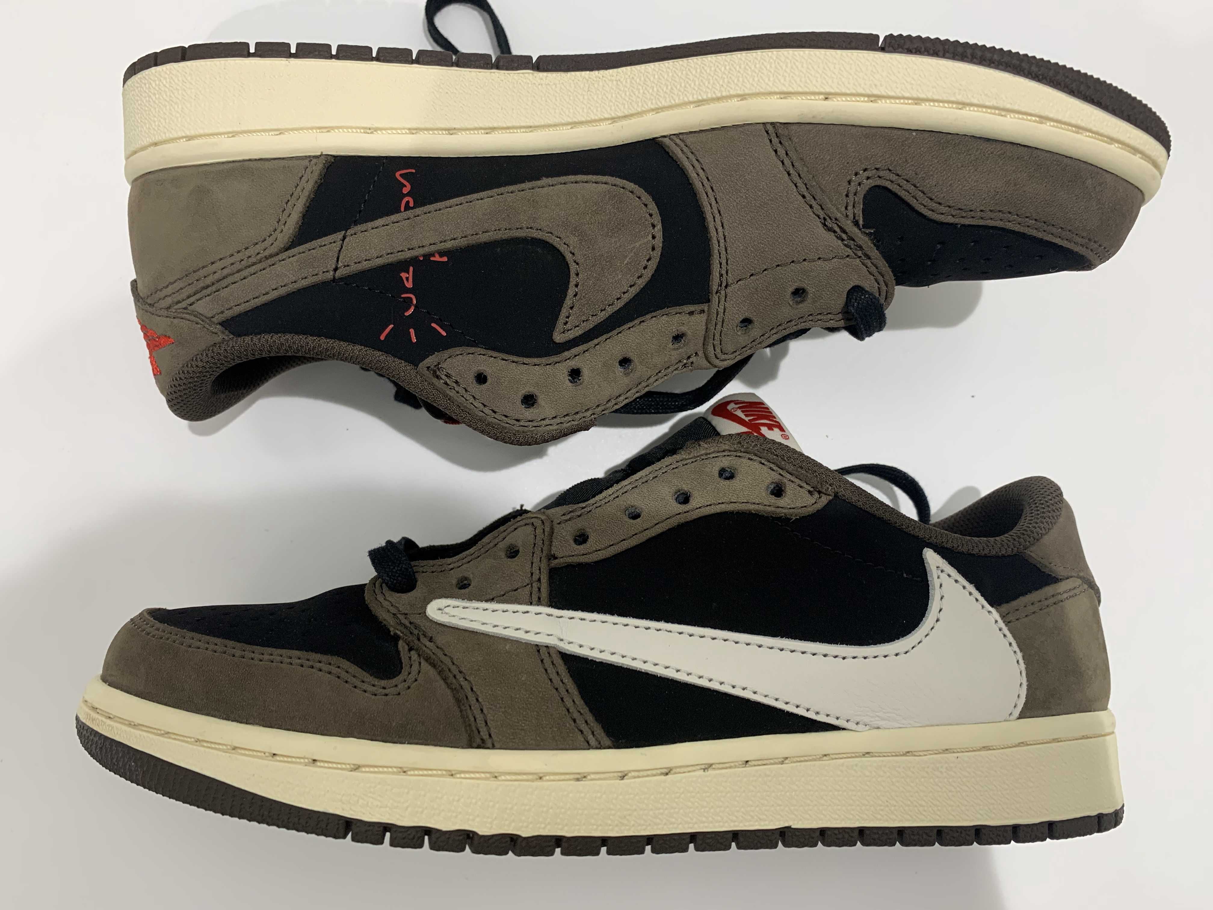 Travis Scott × Nike Air Jordan 1 Low OG SP-T  "Black/Dark Mocha"