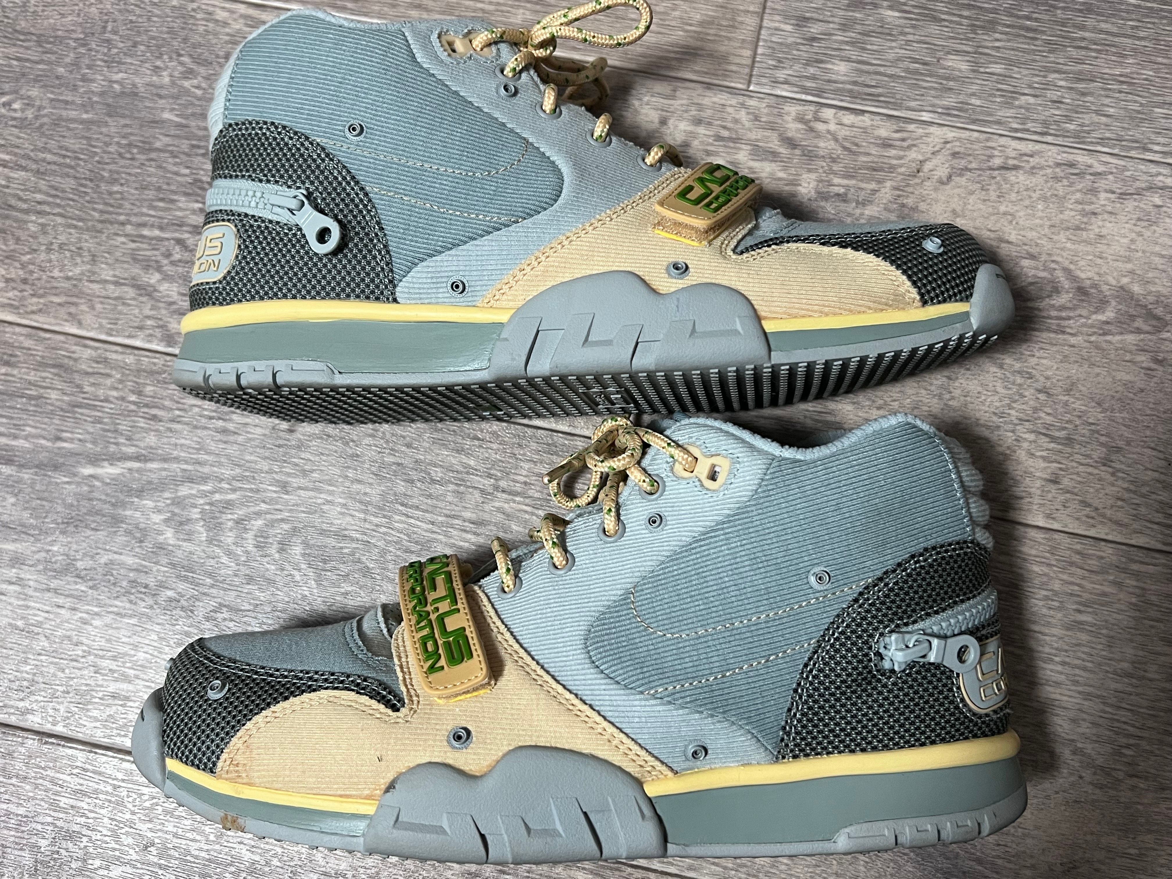 Travis Scott × Nike Air Trainer 1 SP "Grey Haze and Dusty Sage"