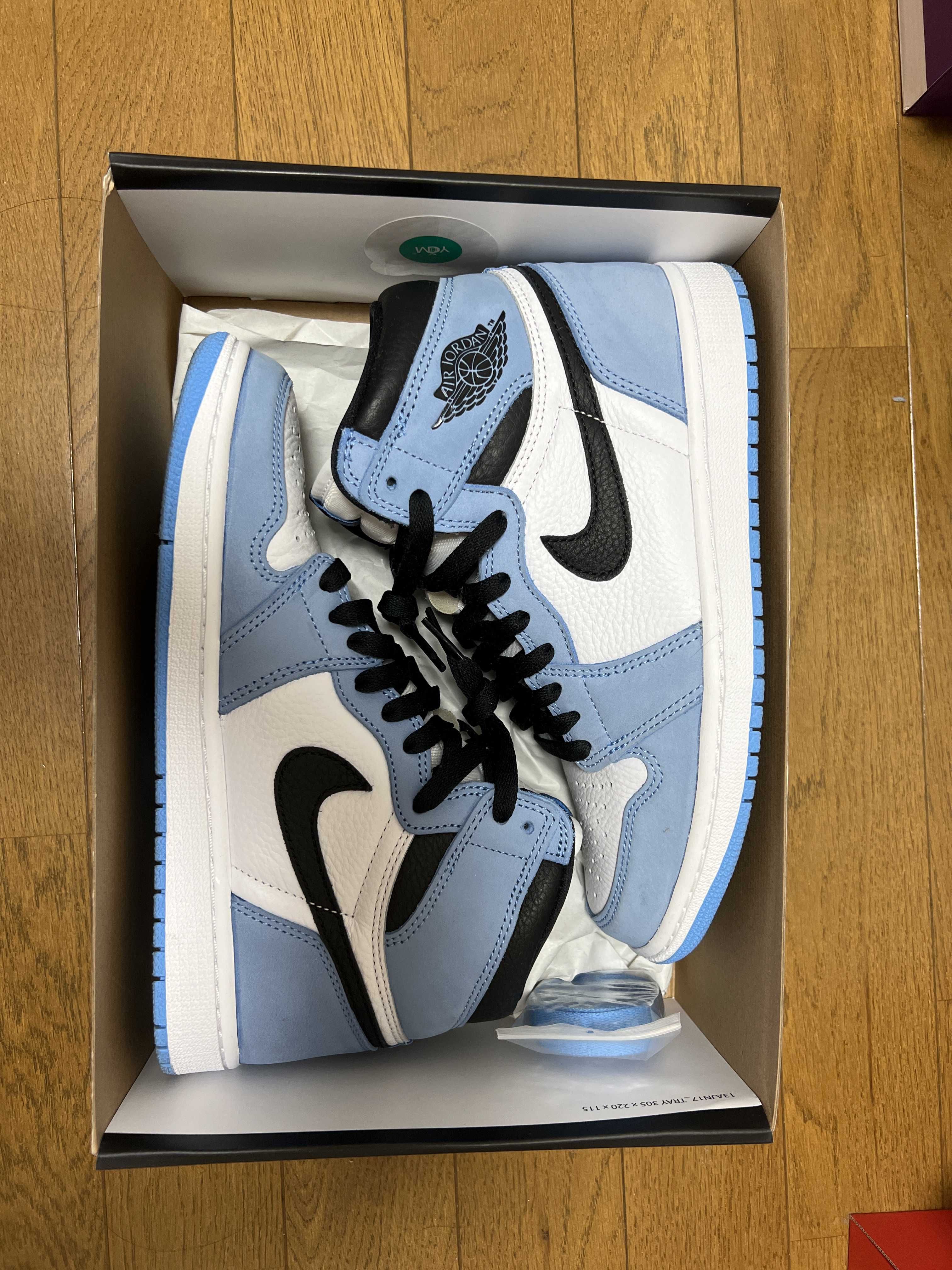 Nike Air Jordan 1 High OG "University Blue"