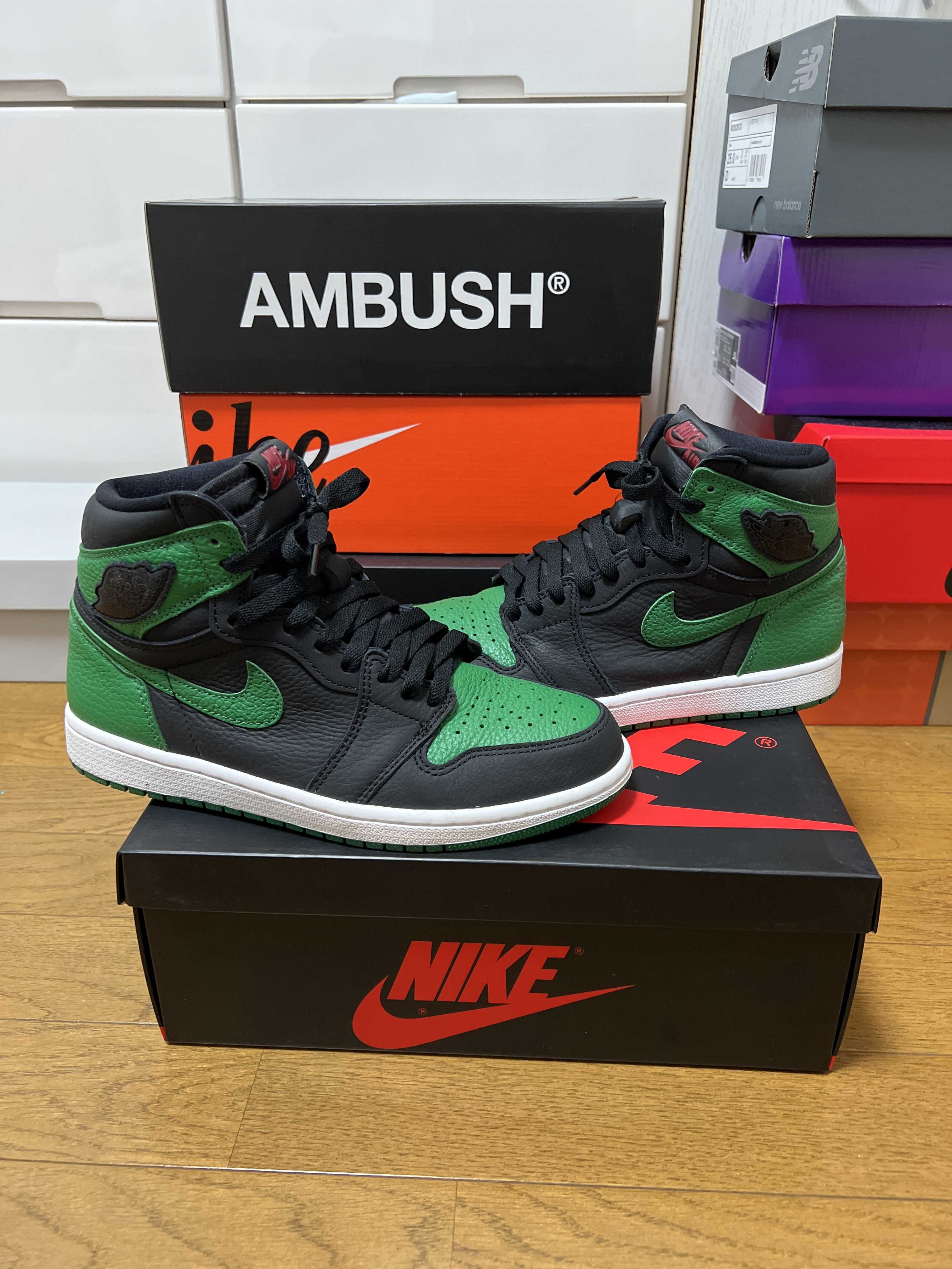 Nike Air Jordan 1 Retro High OG "Black/Pine Green" (2020)