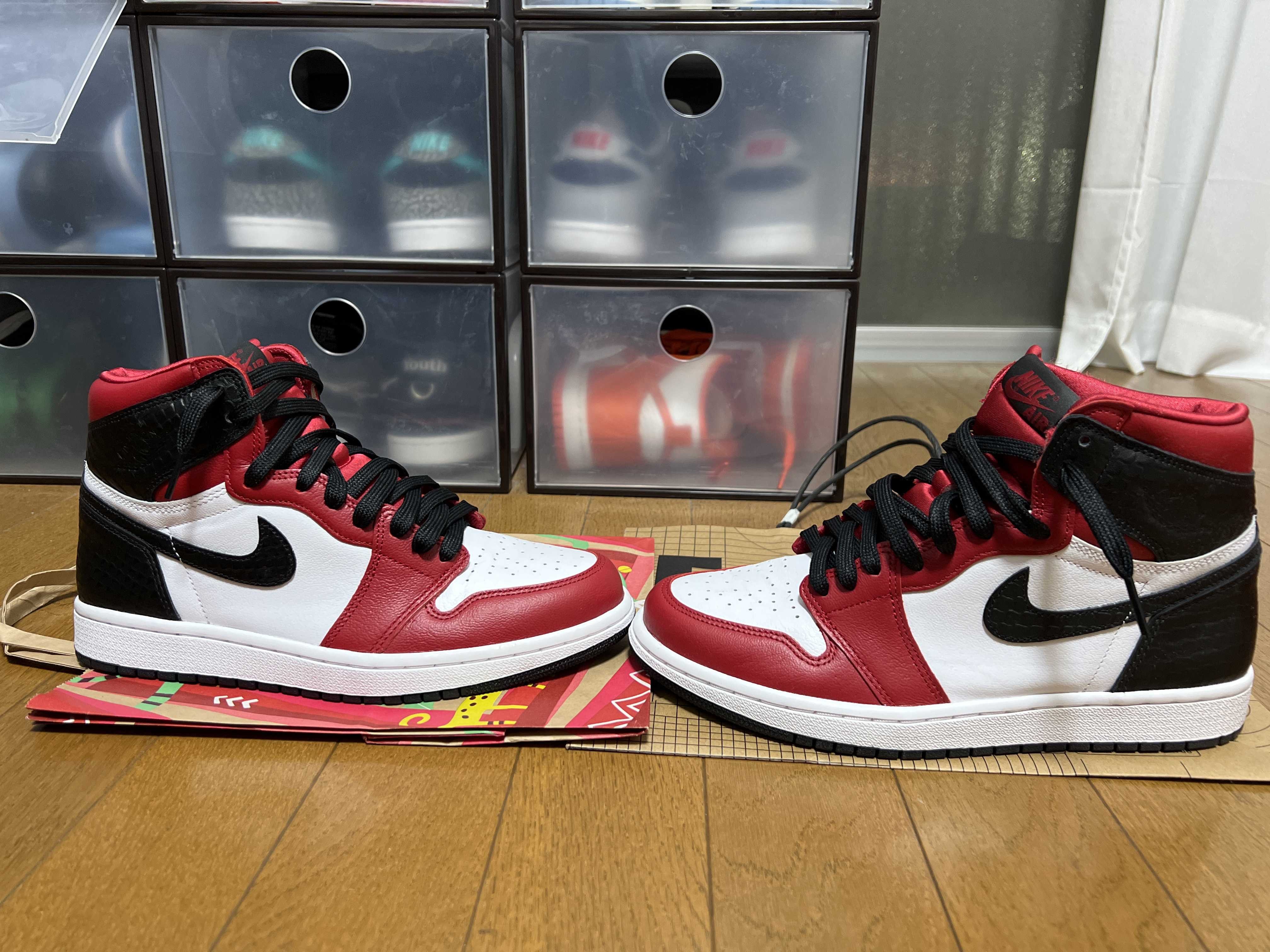 Nike Women's Air Jordan 1 High OG "Satin Red"