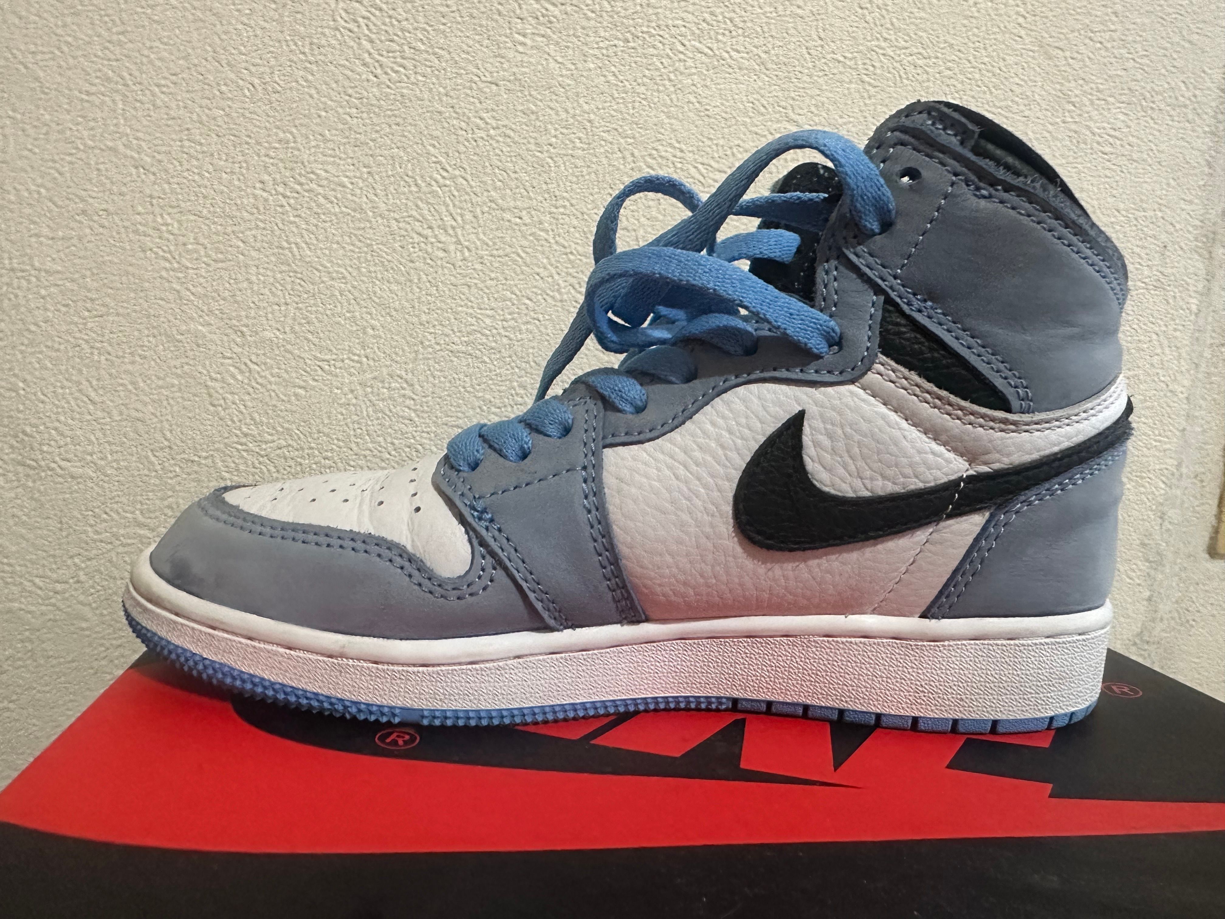 Nike GS Air Jordan 1 High "White/University Blue/Black"