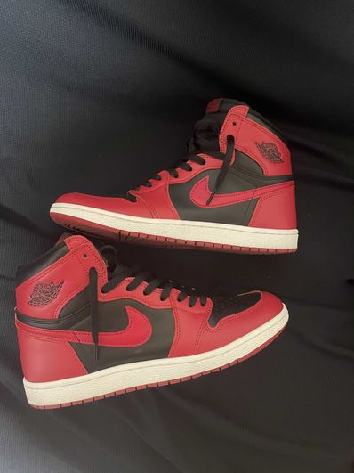 Nike Air Jordan 1 High ’85 "Varsity Red"