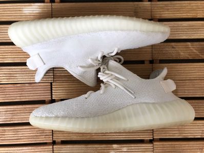 adidas YEEZY Boost 350 V2 "Cream White"