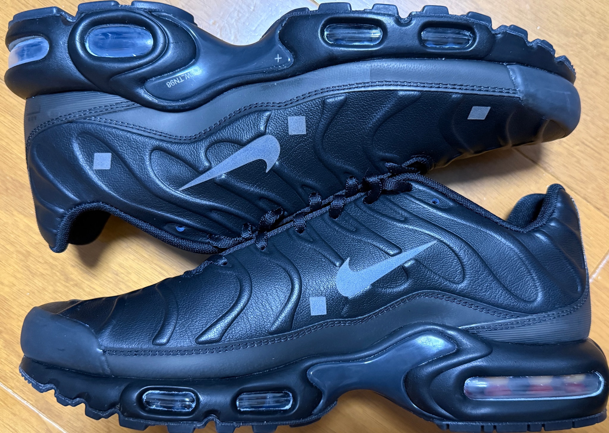 A-COLD-WALL* × Nike Air Max Plus "Onyx"