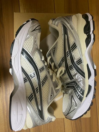 KITH × Asics Gel-Kayano 14 "Cream/Scarab" (1201A954-100)