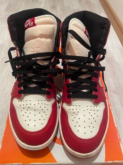 Nike Air Jordan 1 High OG "Lost & Found/Chicago"