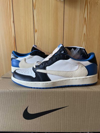 Travis Scott × fragment design × Nike Air Jordan 1 Low OG SP "Military Blue"