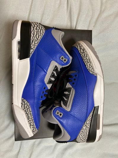 NIKE AIR JORDAN 3 "VARSITY ROYAL"