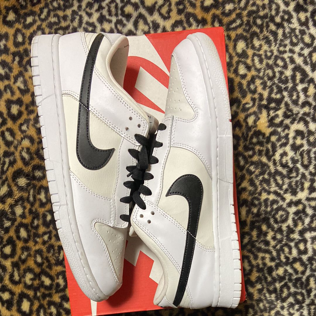 Nike Dunk Low "Black/White"